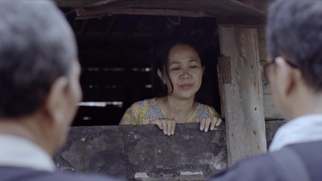 Turah hanya beberapa hari bertahan di bioskop. Kini, sutradaranya sendiri tak menyangka, film yang dirilis 2016 itu dipercaya mewakili Indonesia di Oscar 2018.