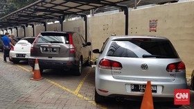 Lelang Mobil Bekas Terimbas Diskon Pajak Mobil Baru