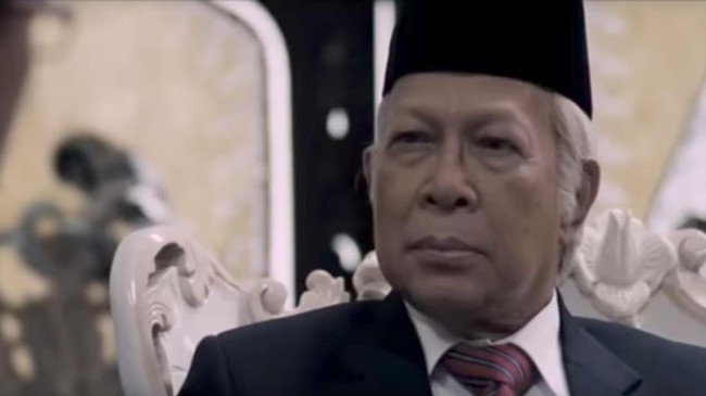 Amoroso Katamsi mulai dikenal publik ketika memerankan Presiden RI ke-2 Soeharto dalam film Penumpasan Pengkhianatan G 30 S PKI pada tahun 1984.