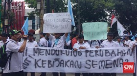 Gubernur Djarot Sentil Pensiunan Dominasi Pekerja BUMD