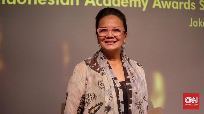 Asal, Christine memberi syarat, produksi ulangnya dibuat dengan tujuan baik tanpa mendiskreditkan siapa pun dan fakta sejarahnya bisa dipertanggungjawabkan.