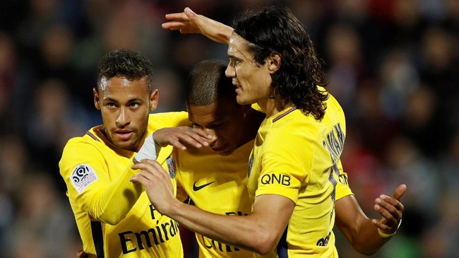 Dalam tiga bulan terakhir, Neymar sudah dua kali ribut dengan rekan setimnya di dua klub yang berbeda, Barcelona dan Paris Saint-Germain.