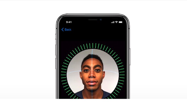 Teknologi pemindai wajah iPhone X mahal dan rumit, Android disebut baru bisa menyamai dua tahun mendatang.