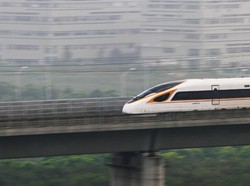 China Mau Tambah Jalur Kereta Cepat Jadi 60.000 Km