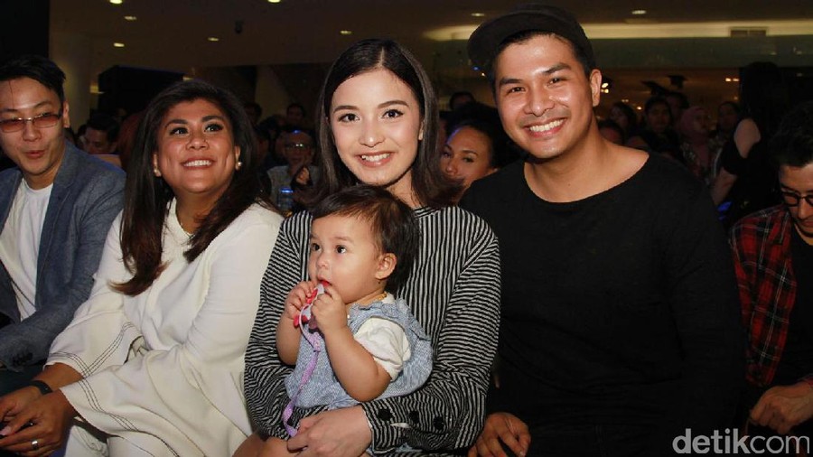 Chelsea Olivia Tak Mau Oleskan Lipstik ke Puting Saat Sapih Anak