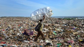 Kurangi Sampah, Ini 4 Cara Mudah Terapkan Gaya Hidup Guna Ulang