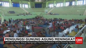 Peningkatan Jumlah Warga Sekitar Gunung Agung yang Mengungsi