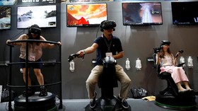 Facebook Luncurkan Oculus Go, Headset VR Murah