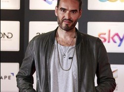 Russell Brand Dituding Lakukan Pelecehan Seksual di Lokasi Syuting Arthur