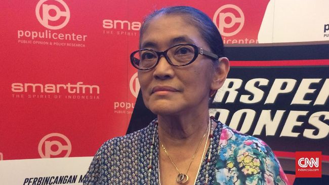 Jajang C Noer mendapatkan Piala Citra di Festival Film Indonesia (FFI) 2021 atas pengabdian dan kerja kerasnya di dunia perfilman.