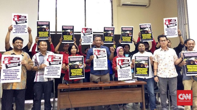 LBH Jakarta akan segera melapor secara resmi kepada polisi terkait perusakan gedung oleh massa anti-PKI pada akhir pekan lalu.