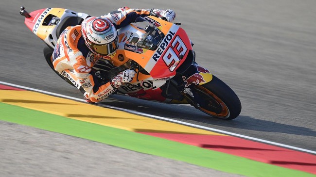 Meski pindah dari Repsol Honda dan menggunakan motor lain, Marc Marquez diyakini akan tetap jadi juara dunia MotoGP 2017 meskipun .