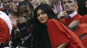 Kylie Jenner-Travis Scott Tepergok Jalan Bareng Tanpa Stormi