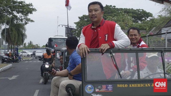 Menpora Imam Nahrawi tidak henti-hentinya memberi pujian untuk para atlet yang membuat Indonesia menjadi juara umum ASEAN Paragames 2017.