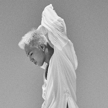 Taeyang Resmi Tinggalkan YG Entertainment, Kontrak G-Dragon Dipertanyakan