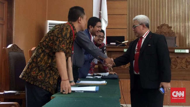 Tim kuasa hukum Setya Novanto memiliki amunisi yang diyakini dapat memenangi praperadilan kontra KPK. Yakni alat bukti yang sama dengan Hadi Poernomo.