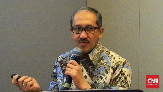 Calon Deputi Gubernur Bank Indonesia (BI) Dody Budi Waluyo memaparkan tujuh jurus yang siap diterapkannya jika terpilih, dalam uji kepatutan dan kelayakan DPR.