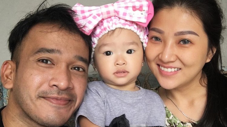 Untuk anak, sebagai orang tua tentu kita akan memberi yang terbaik. Tak terkecuali waktu yang berkualitas.