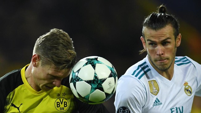 Pelatih Real Madrid Zinedine Zidane memberi sinyal Gareth Bale punya kans tampil melawan Tottenham Hotspur dalam lanjutan fase grup Liga Champions.