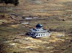 Mengenang Dahsyatnya Tsunami Aceh 18 Tahun Lalu