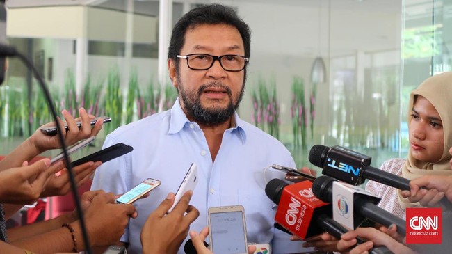 Menurut Yorrys Raweyai, Rudi Alfonso sudah lama dekat dengan Setya Novanto. Semua kasus Setnov dan Golkar dipercayakan kepada Rudi.