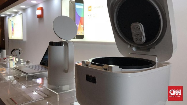 Induk perusahaan Line mengembangkan kecerdasan buatan (AI) dan menggandeng Xiaomi untuk mengawinkannya dengan perangkat IoT mereka.