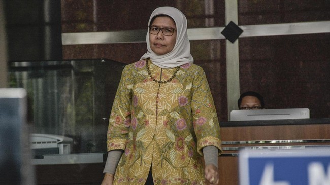 Eks Kepala Divisi III PT Waskita Karya, Desi Arryani yang kini menjabat Direktur Utama PT Jasa Marga, akan diperiksa KPK sebagai saksi tersangka Fathor Rachman.