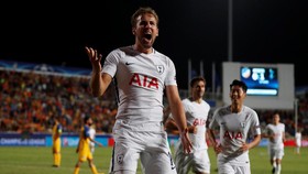 Kane Pemain ke-7 Inggris yang Cetak Trigol di Liga Champions