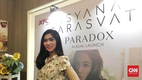 Keunikan Isyana Sarasvati Bikin Bahasa dan Kamus Sendiri