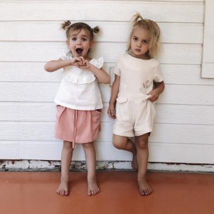 <p>Sejak saat itu, jadi terkenal deh Katie dan anak kembarnya. Sebenarnya Katie punya 5 anak lho Bun. Cuma memang yang paling disorot adalah anak kembarnya. (Foto: Instagram/kcstauffer)</p>