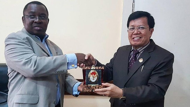 Pelaku bisnis di Indonesia disebut-sebut memiliki tingkat optimisme paling tinggi di dunia dengan skala penilaian mencapai 100 persen.