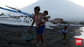 OJK Antisipasi Kredit Macet Akibat Bencana Gunung Agung