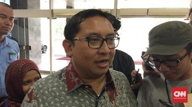 Fadli Zon Minta Anies-Sandi Tepati Janji soal Reklamasi