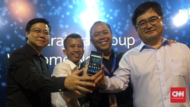 HMD Global memastikan akan memboyong ponsel flagship Nokia 8 ke Indonesia.