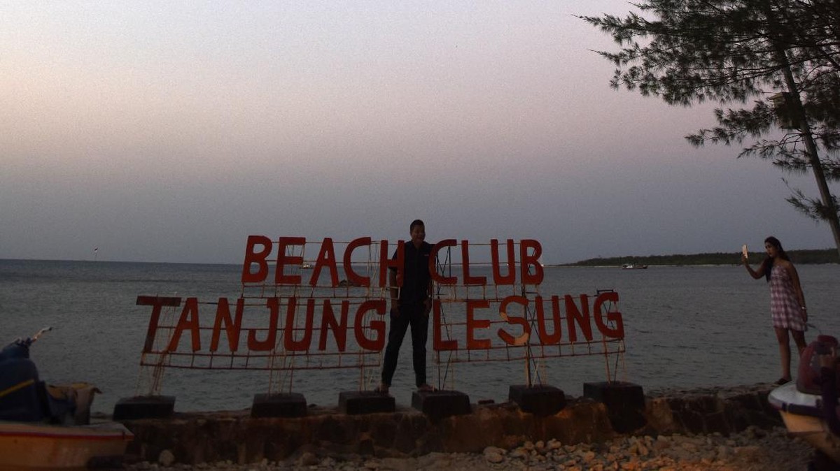 FOTO: Merekah Wisata di Tanjung Lesung