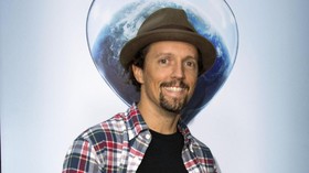 Jason Mraz Buat 'Surat Cinta' untuk Istri di Album Baru