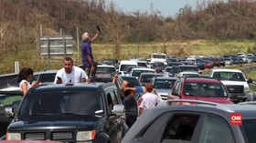 VIDEO: Puerto Rico Krisis Layanan Komunikasi