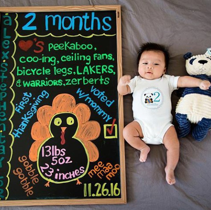 <p>Di umur 2 bulan, kaki Alex selalu aktif bergerak layaknya pesepeda. (Foto: Instagram @mariahonfiyahh)</p>