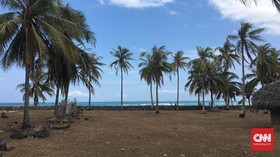 Jelajah Pulau Paling Luar di Ujung Selatan Indonesia