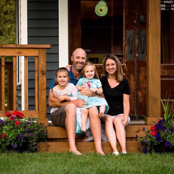 <p>Rumah mainan ini juga jadi tempat bonding Adam dan istri bersama kedua putrinya, Avery dan Violet.  (Foto: Facebook/ ATB Building Inc.)  </p>