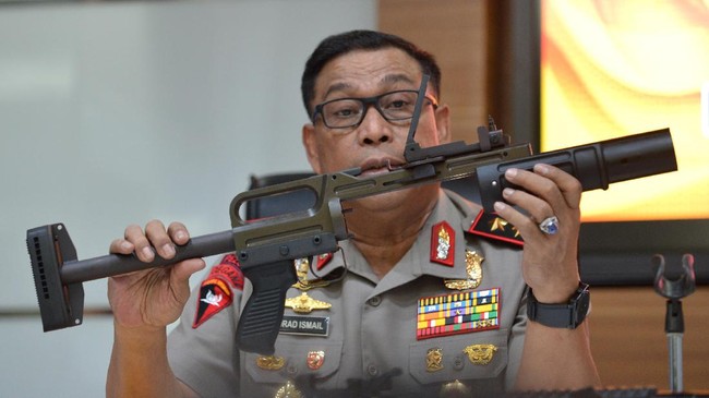 Selain Maluku, PDIP juga mengumumkan pasangan cagub/cawagub untuk Sulawesi Tenggara, Riau, dan Nusa Tenggara Timur. Murad akan dipasangkan dengan Barnabas Orno.