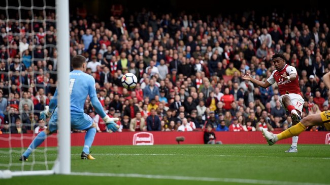 Arsenal sukses mengakhiri laga lawan Brighton&Hove Albion dengan skor 2-0 di Stadion Emirates, Minggu (1/10).