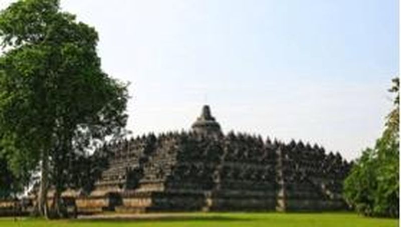 Salah satu 10 destinasi prioritas, Candi Borobudur, kembali memamerkan daya pikatnya.