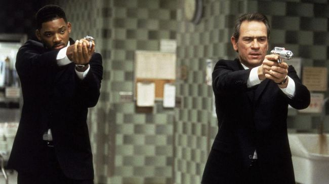 Film 'Men in Black' yang tayang 1997 silam disebut siap dibuat versi spin-off yang dijadwalkan tayang pada 2019 nanti.