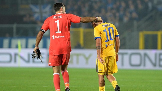 Juventus gagal mempertahankan keunggulan hingga menit akhir ketika menghadapi Atalanta. Untuk sementara bianconeri tertinggal dua angka dari Napoli.