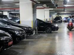 Jokowi Teken PP 1/2023, Semua Pimpinan DPRD Dapat Mobil Perorangan Dinas!