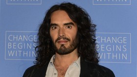 Russell Brand Takut Kena Gugatan Pelecehan Seksual Lagi di AS