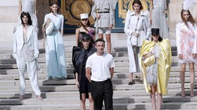 4 Tren Terbaru dari Paris Fashion Week