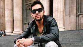 Viral Unggahan 'Kasih Keras' Sandy Walsh