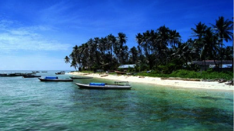 Kepulauan Derawan di Kabupaten Berau, Kalimantan Timur (Kaltim) sudah dikenal sebagai surga bagi para pencinta diving.